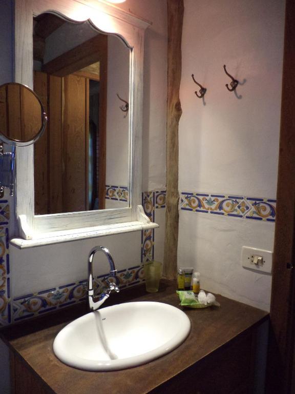 Regina Guest House Praia do Rosa Rum bild